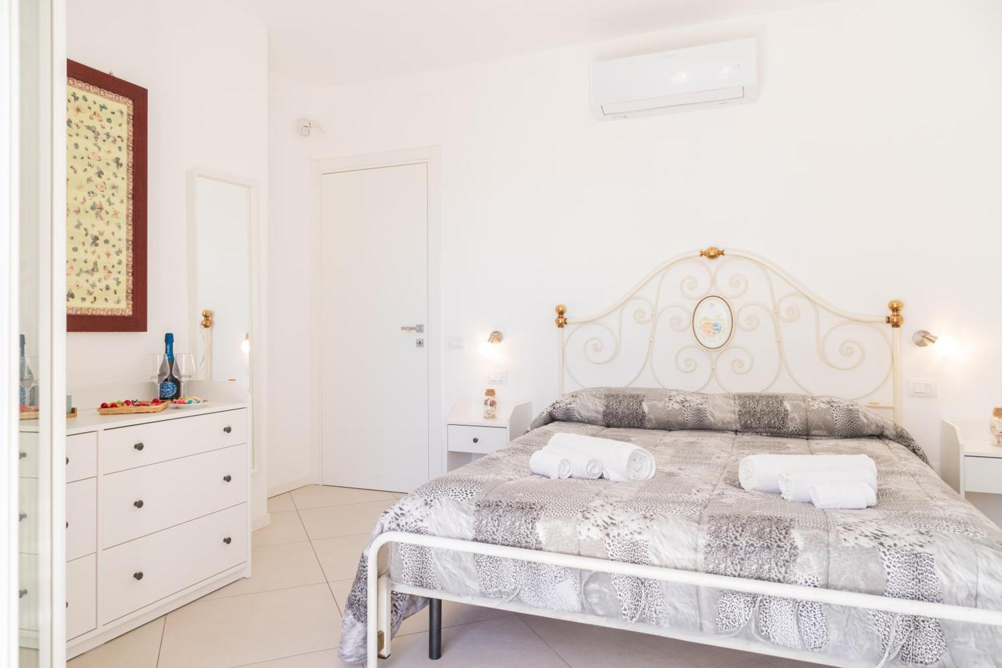 Appartement Residenza Del Barone Luxury House - Pula, Sardegna Extérieur photo