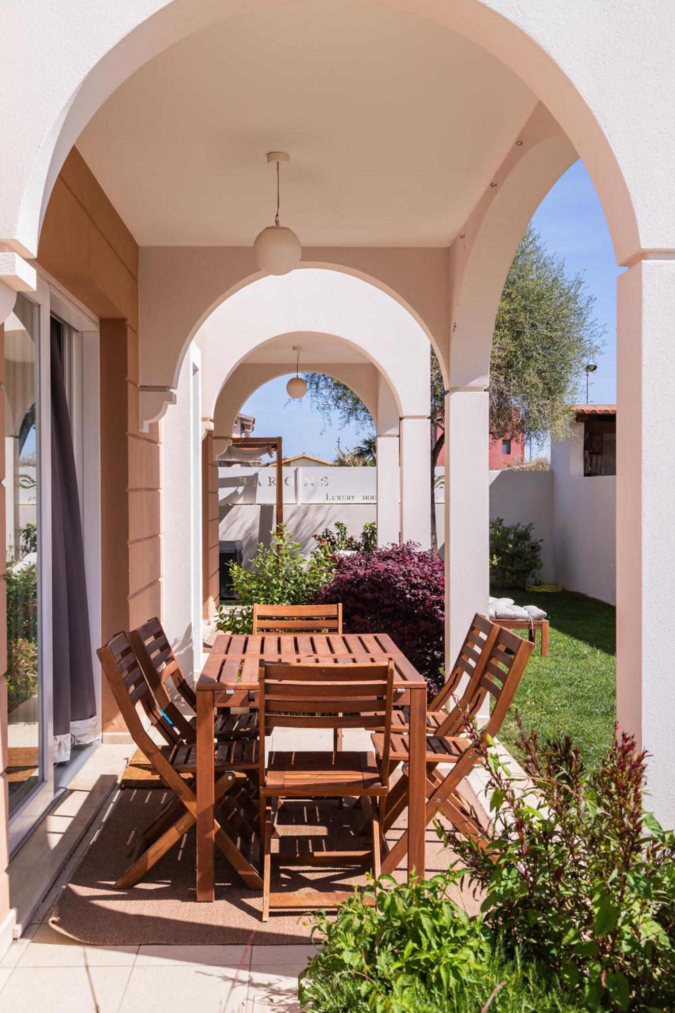 Appartement Residenza Del Barone Luxury House - Pula, Sardegna Extérieur photo